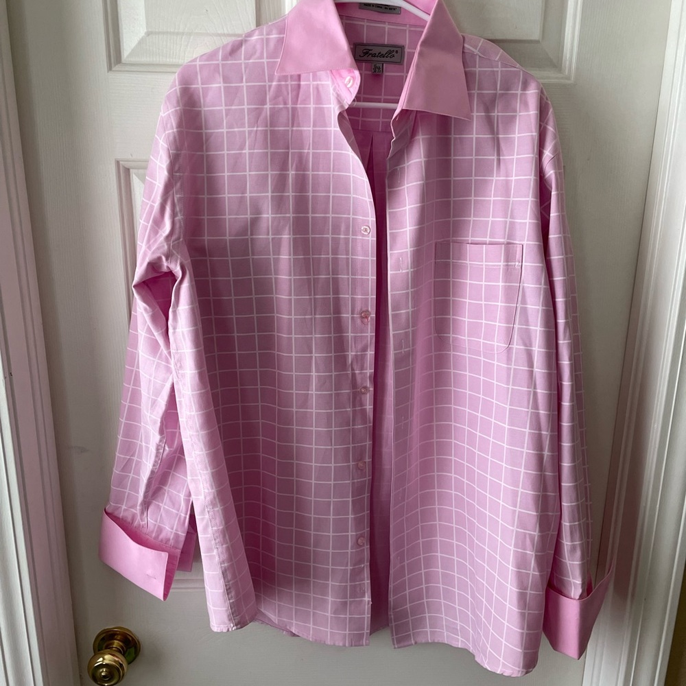 Long sleeve men’s button down pastel pink and white striped shirt